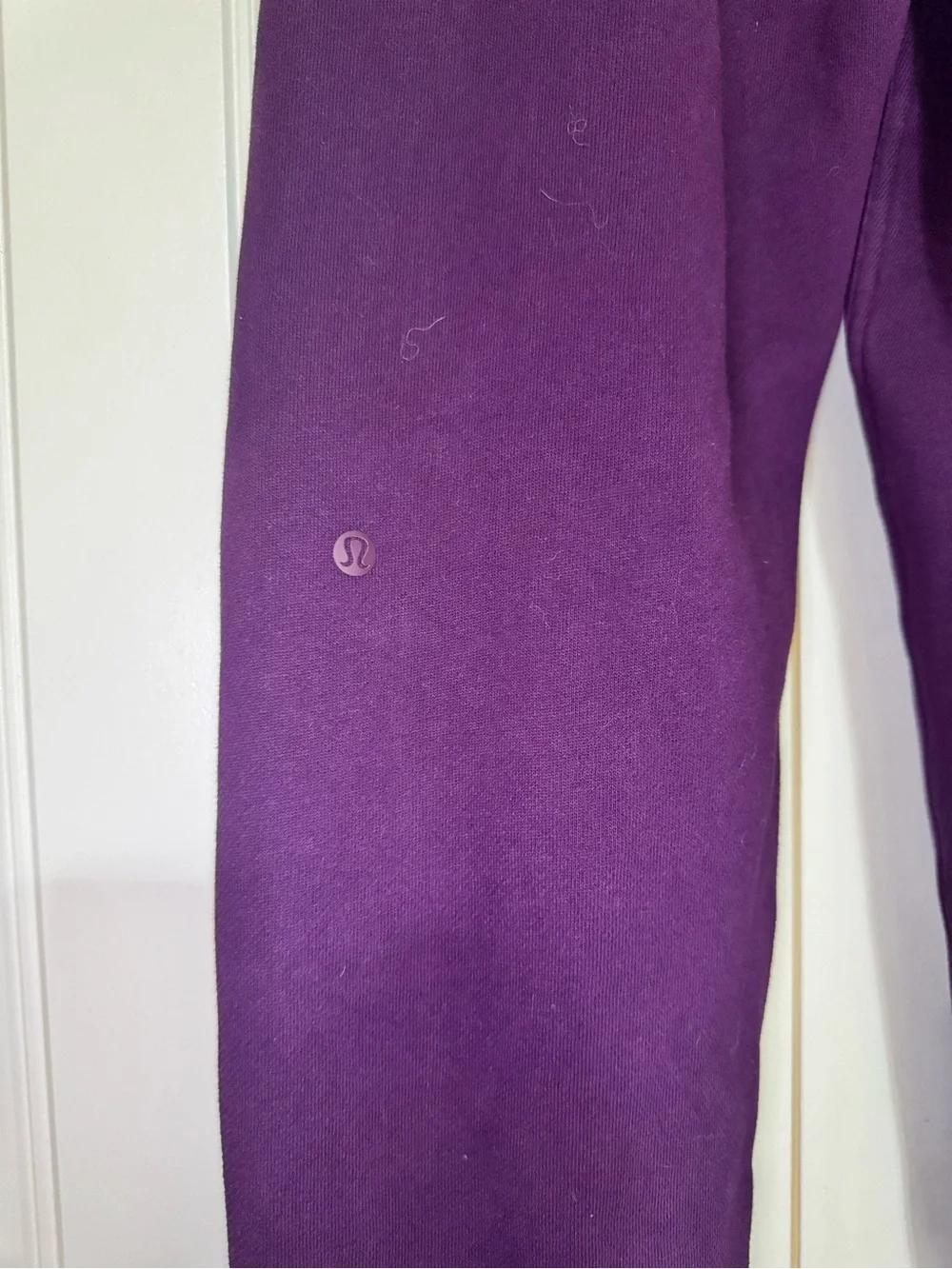 Lululemon Scuba Mid-Rise Oversized Jogger *Regular Dramatic Magenta Size XXXS